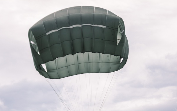 BASIC AIRBORNE SCHOOL (Jump Week)