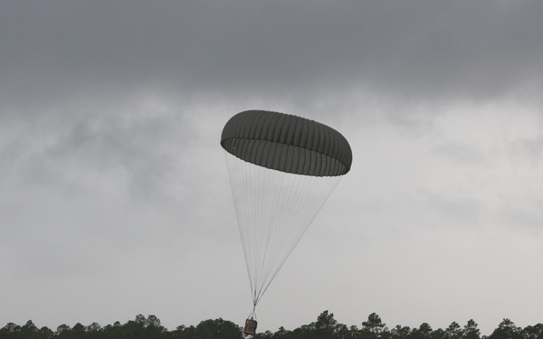2nd Distribution Support Battalion Conducts Air Delivery