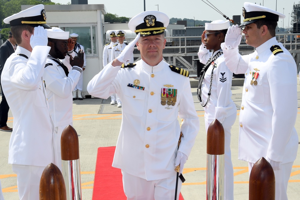 USS Indiana (SSN 789) changes command