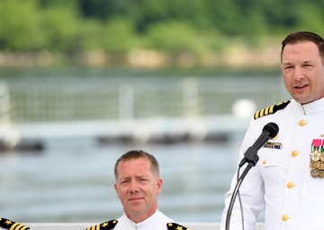 USS Indiana (SSN 789) changes command