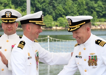 USS Indiana (SSN 789) holds change of command ceremony