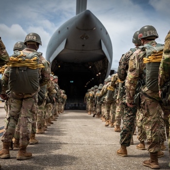 BASIC AIRBORNE SCHOOL (Jump Week)