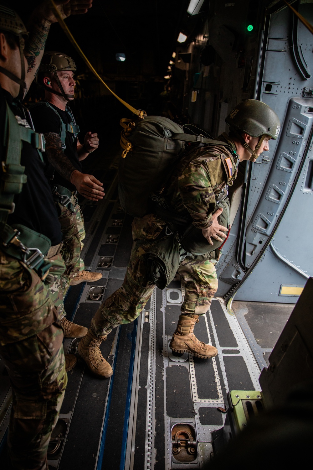 BASIC AIRBORNE SCHOOL (Jump Week)