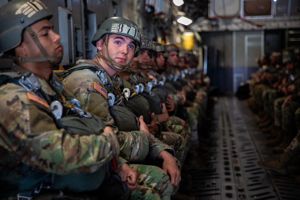 BASIC AIRBORNE SCHOOL (Jump Week)