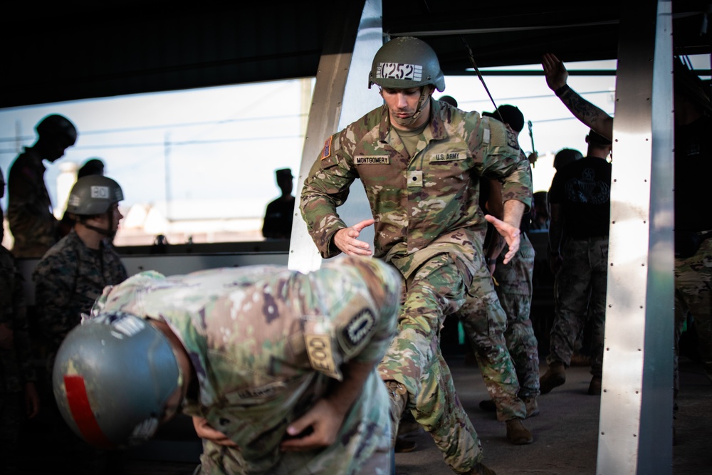 U.S. ARMY BASIC AIRBORNE COURSE (Jump Week)