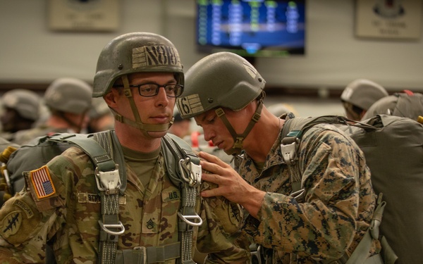 BASIC AIRBORNE SCHOOL (Jump Week)