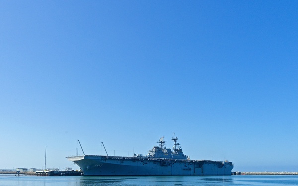 USS Tripoli (LHA 7) arrives at Naval Weapons Station Seal Beach