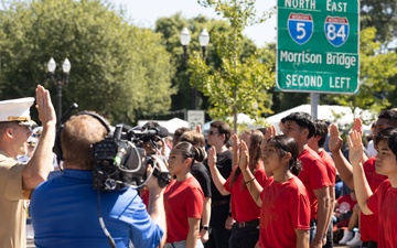 Portland Fleet Week: Grand Floral Parade