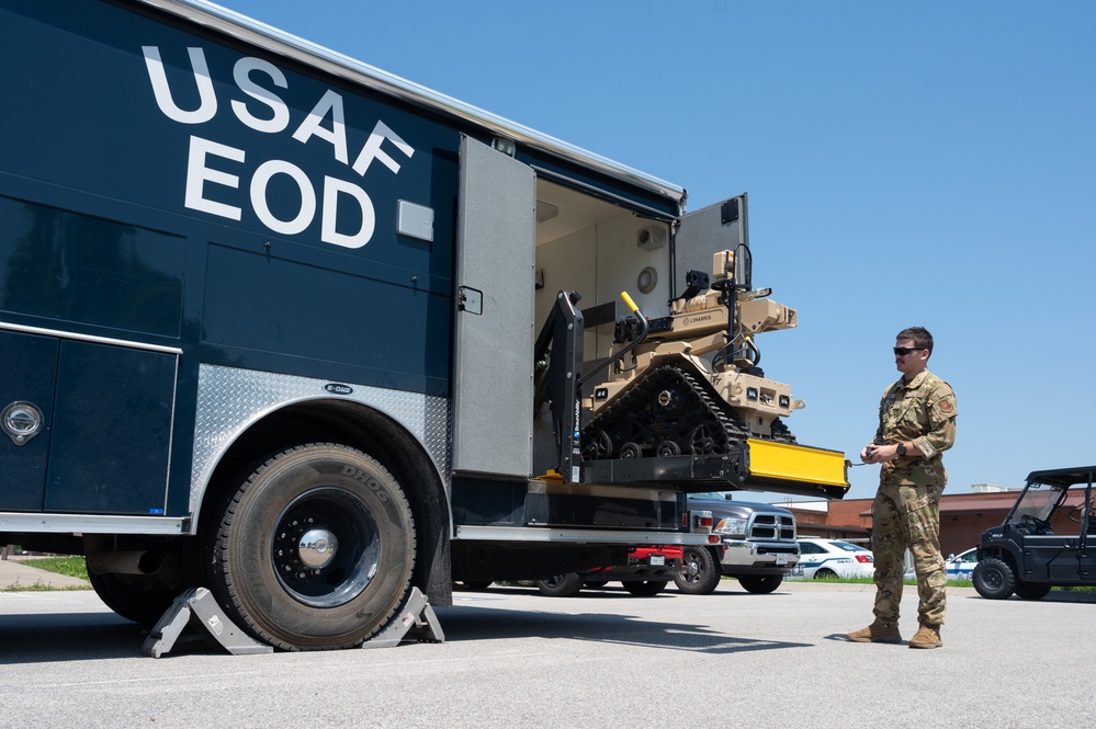Base responders participate in readiness exercise at Whiteman AFB