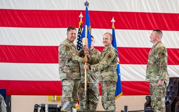 23 MUNS change of command