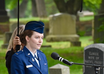 2nd Lt. Katherine Hendl delivers remarks during the interment ceremony of her great-great-uncle