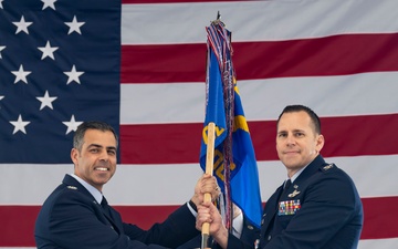 Schwartz takes command of the 436th OG