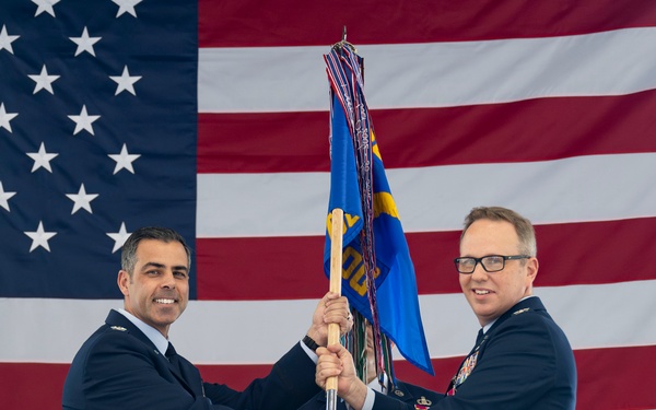 Schwartz takes command of the 436th OG