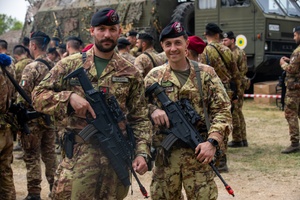 AFN Naples Regional News - HIMARS in Estonia and Artillery Training in Romania
