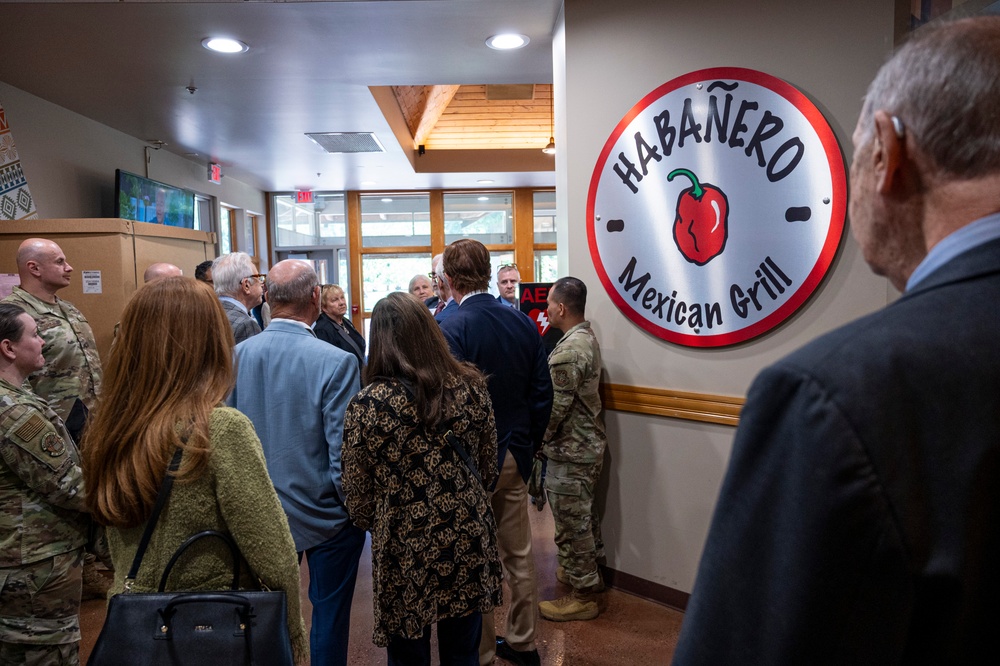 DOCA Members Visit Team McChord
