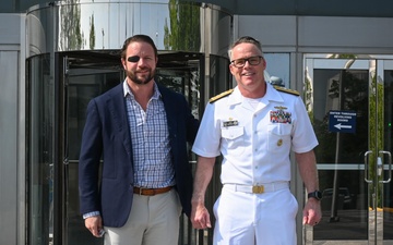 Rep. Crenshaw Visits ONI