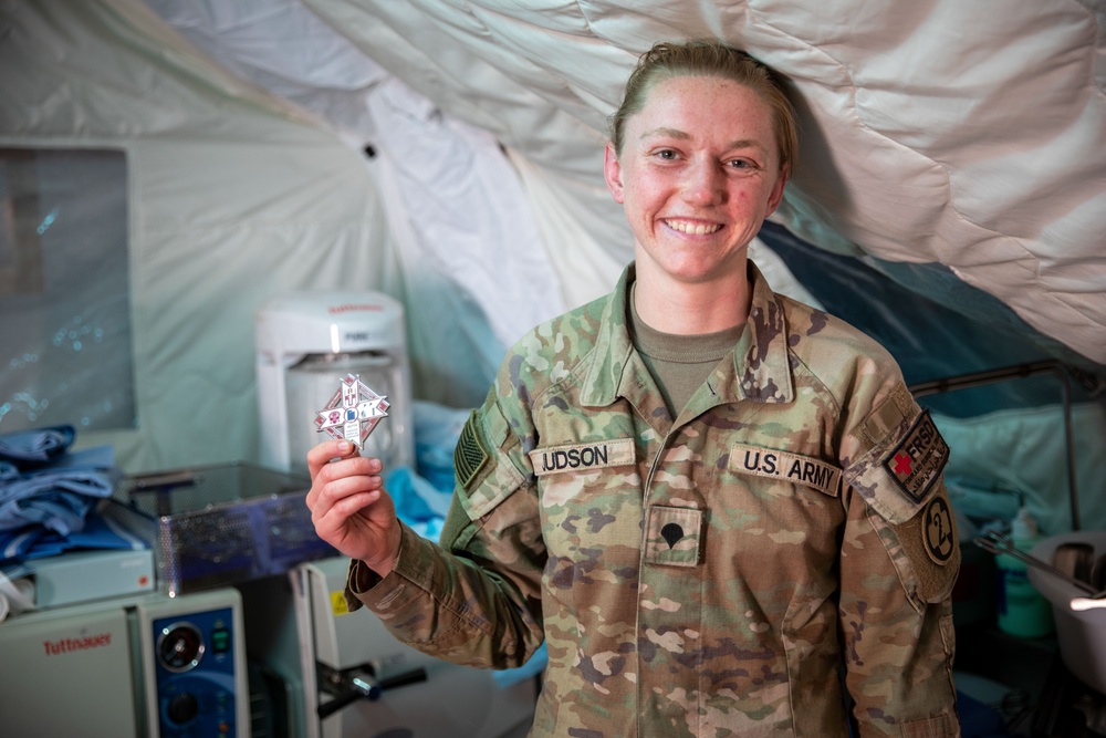 MG Beth Salisbury visits Soldiers during Global Medic