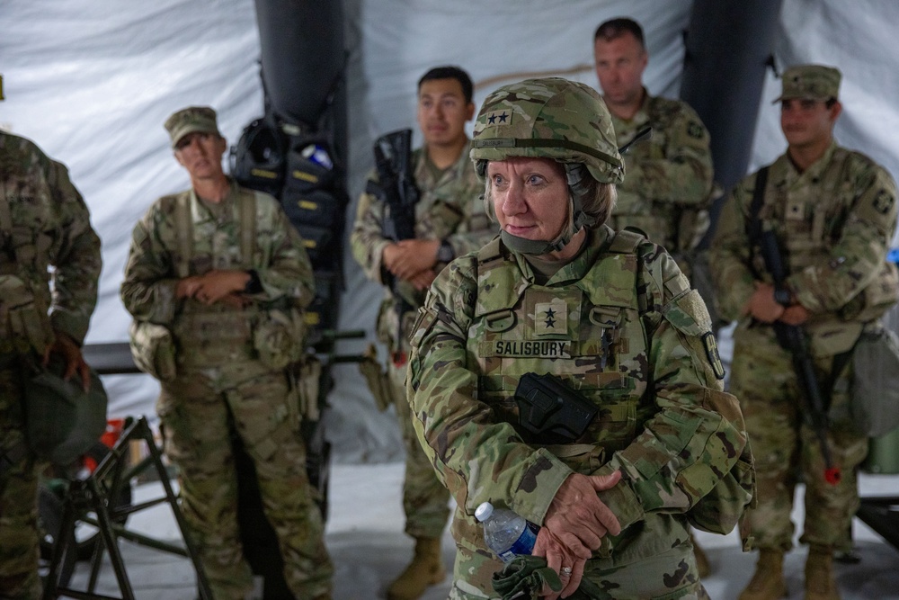 MG Beth Salisbury visits Soldiers during Global Medic