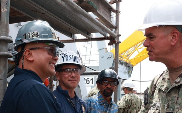 Vice Admiral Brendan McLane Visits USS Daniel Inouye (DDG 118)