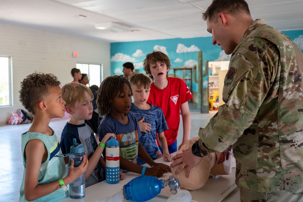 DM participates in YMCA Hero Day