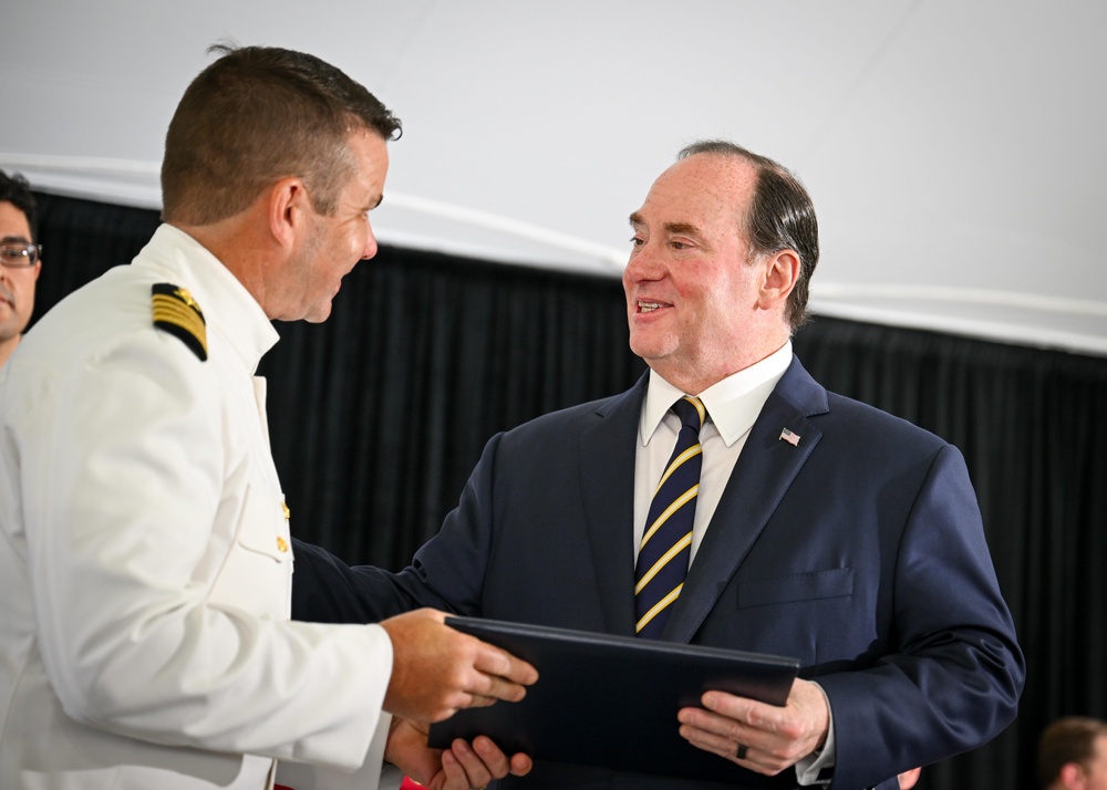 Secretary of the Navy Addresses Naval War College 2025 Graduates
