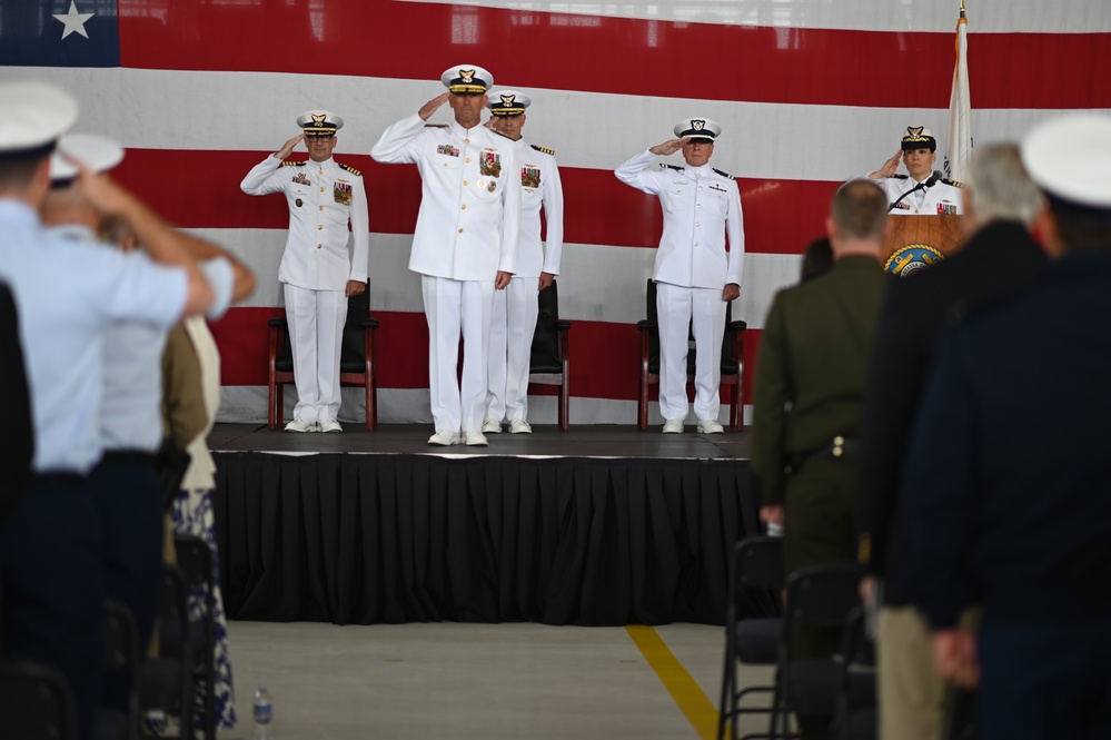 Coast Guard welcomes new Sector San Diego commanding officer