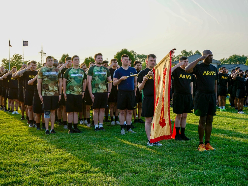 USAG Wiesbaden honors Army’s 250th anniversary with post run