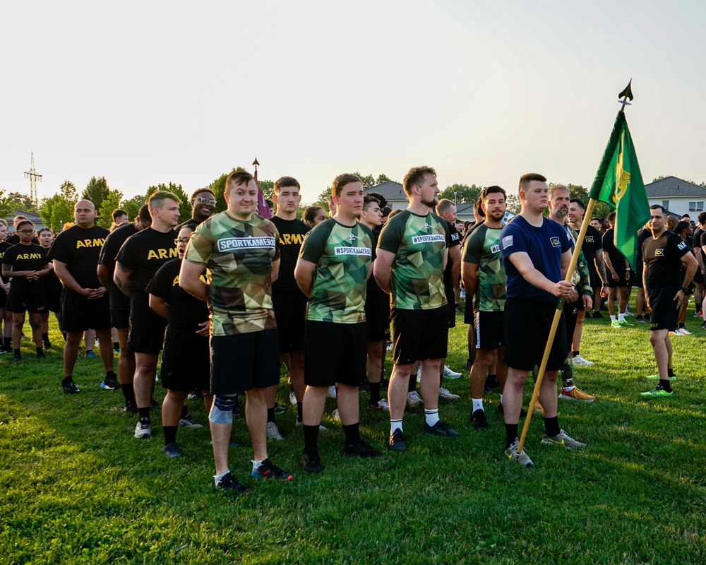 USAG Wiesbaden honors Army’s 250th anniversary with post run