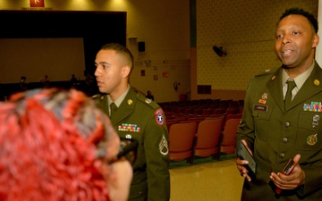 Soldiers and Army musicians celebrate Army 250th Birthday with students