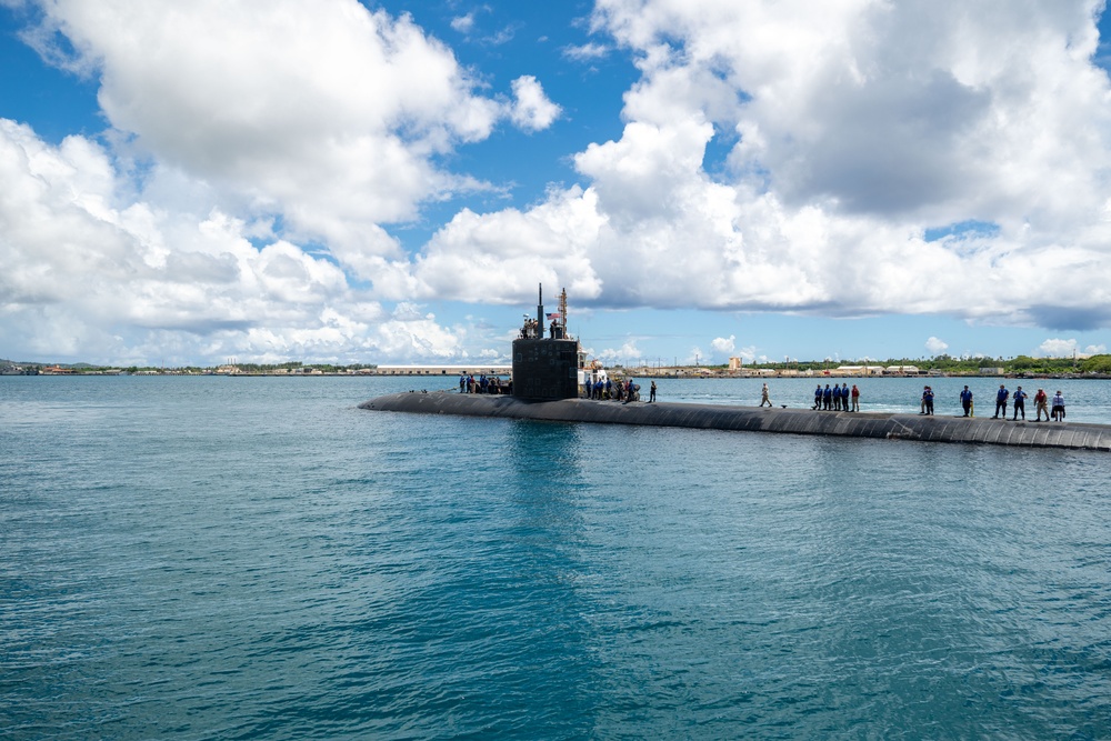 USS Annapolis (SSN 760) returns to Naval Base Guam