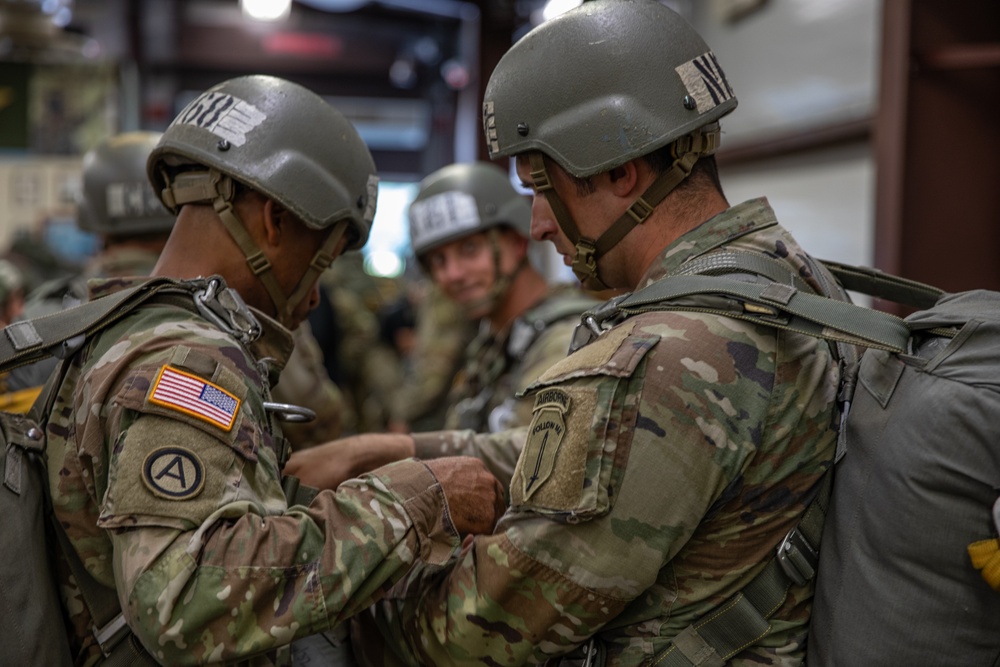 1-507TH PIR BASIC AIRBORNE COURSE