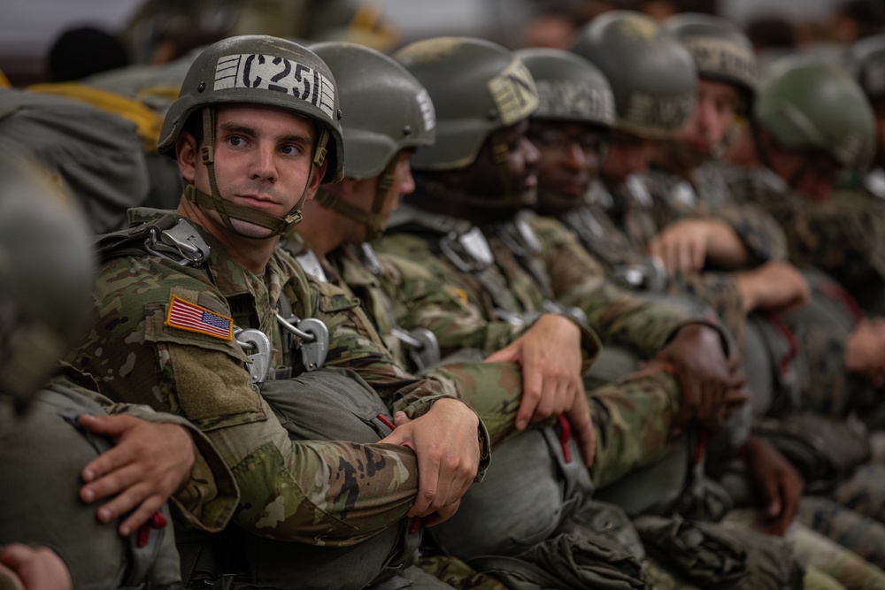 1-507TH PIR BASIC AIRBORNE COURSE