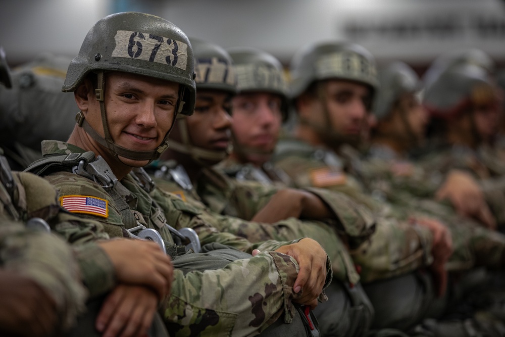 1-507TH PIR BASIC AIRBORNE COURSE