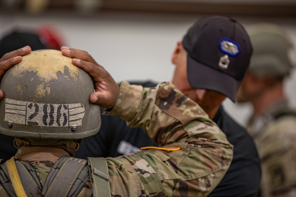 1-507TH PIR BASIC AIRBORNE COURSE