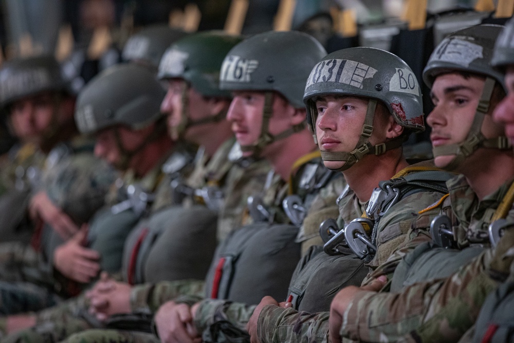 1-507TH PIR BASIC AIRBORNE COURSE