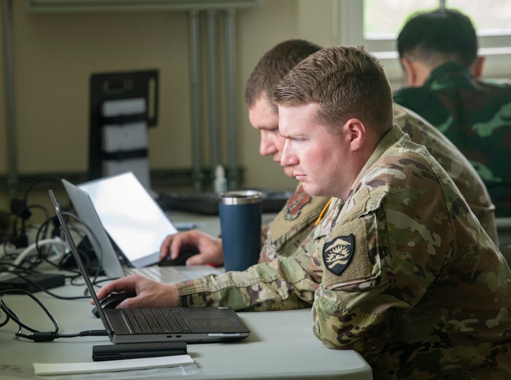 Oregon Guardsmen sharpen skills and strengthen partnerships during Cyber Shield Exercise 2025
