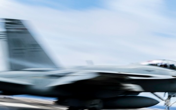 George Washington Conducts Flight Operations