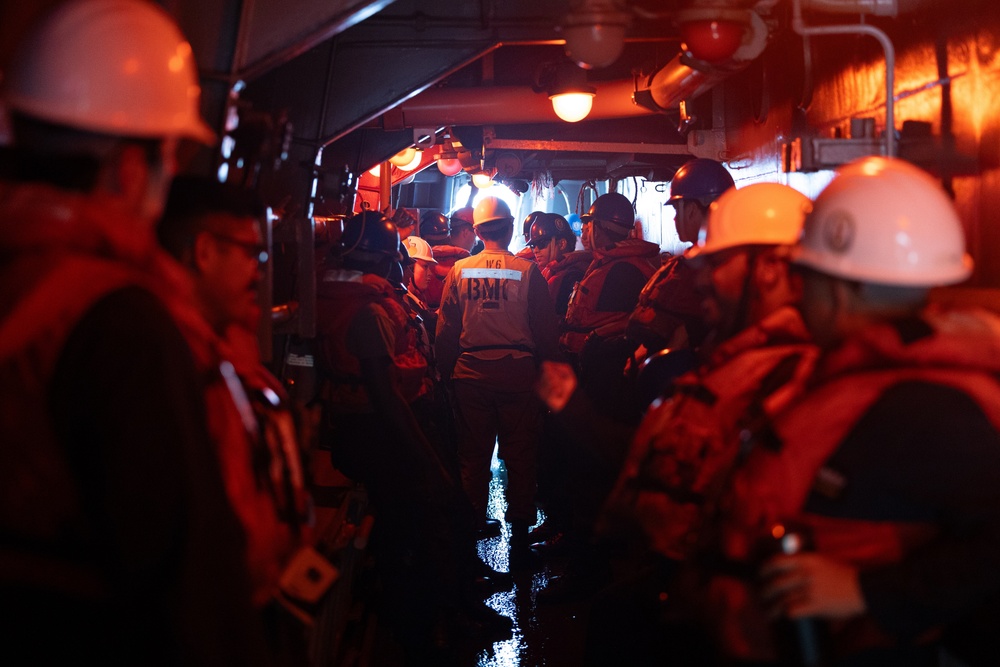 Curtis Wilbur Conduct Underway Replenishment