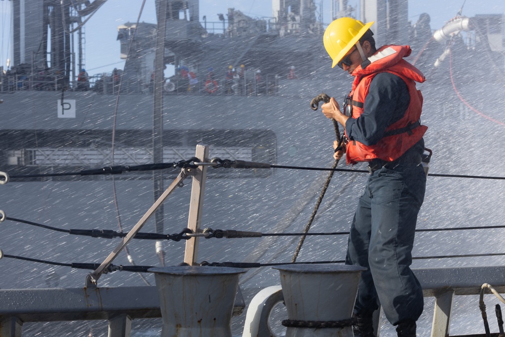 Curtis Wilbur Conduct Underway Replenishment