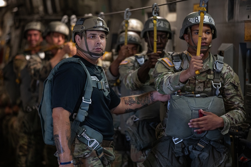 1-507TH PIR BASIC AIRBORNE COURSE