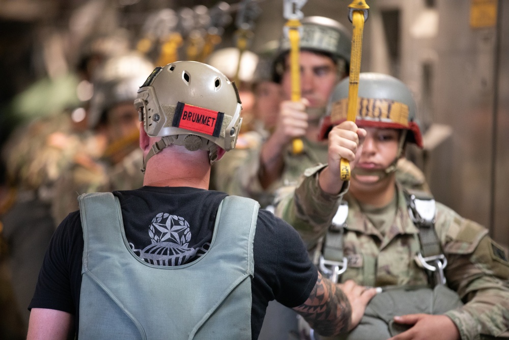 1-507TH PIR BASIC AIRBORNE COURSE