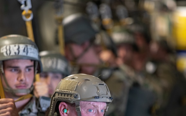 1-507TH PIR BASIC AIRBORNE COURSE