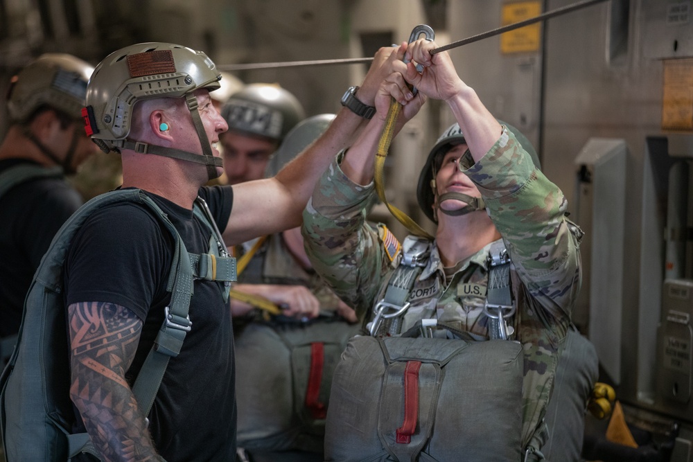 1-507TH PIR BASIC AIRBORNE COURSE