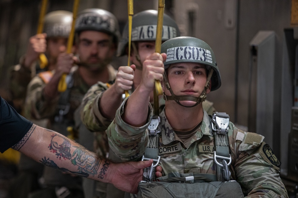 1-507TH PIR BASIC AIRBORNE COURSE