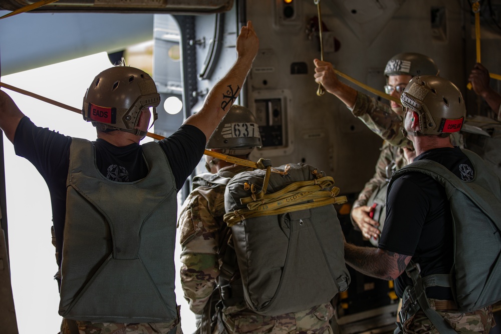 1-507TH PIR BASIC AIRBORNE COURSE