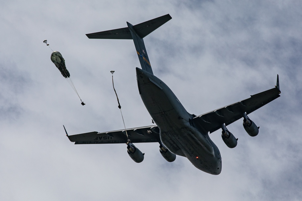 1-507TH PIR BASIC AIRBORNE COURSE