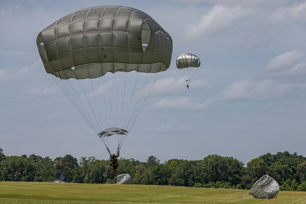 1-507TH PIR BASIC AIRBORNE COURSE
