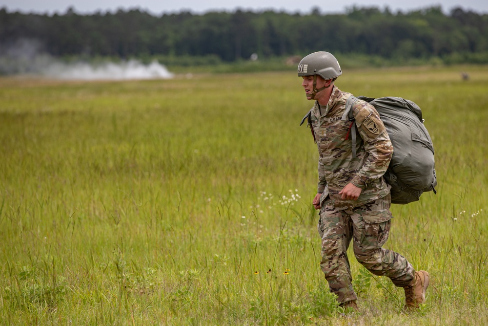 1-507TH PIR BASIC AIRBORNE COURSE