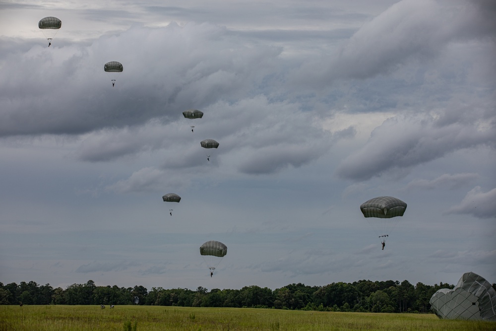 1-507TH PIR BASIC AIRBORNE COURSE