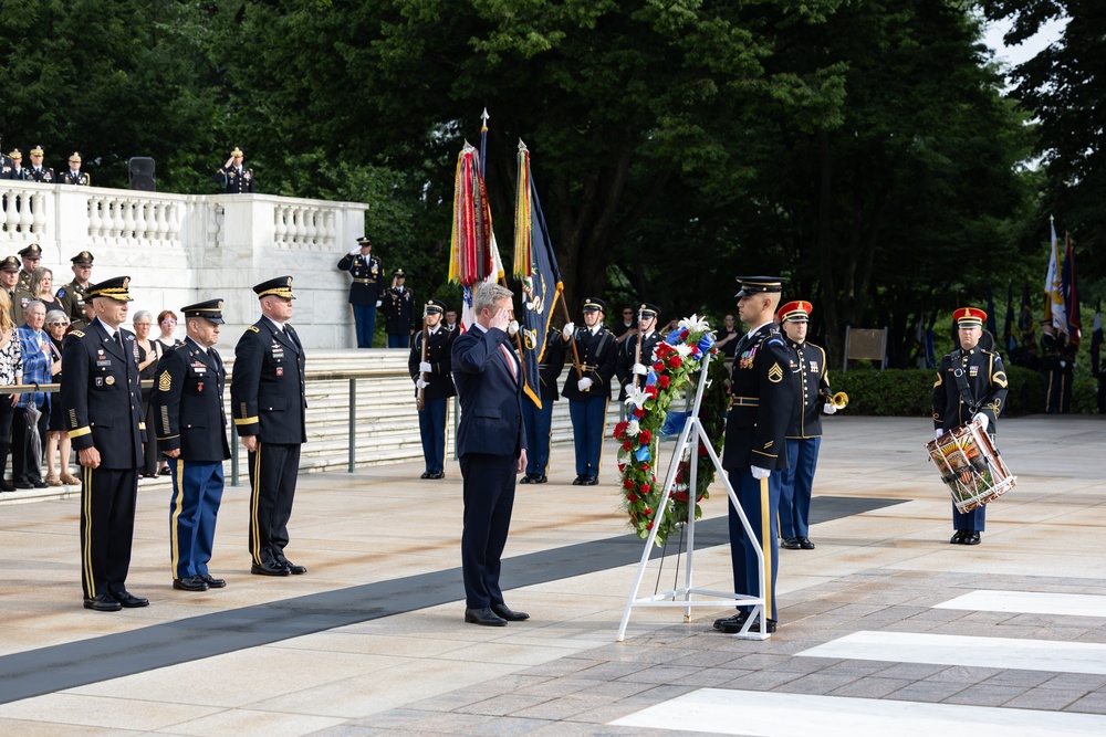 Army Full Honor Wreath Laying Ceremony